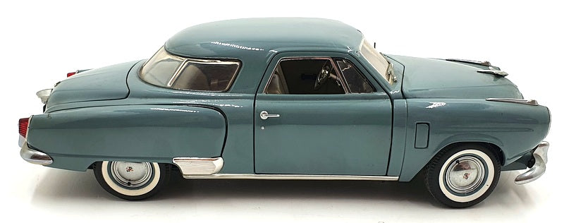 Trademark Models 1/18 Scale Diecast DC29722L - 1950 Bullet Nose Studebaker Blue