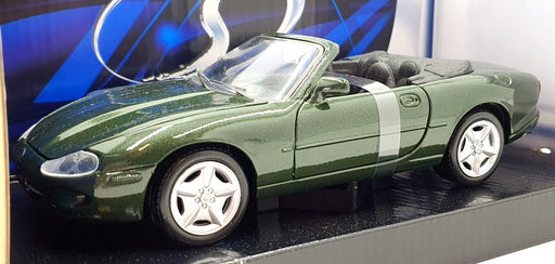 Maisto 1/24 Scale Diecast 0408 - Jaguar XK8 - Green