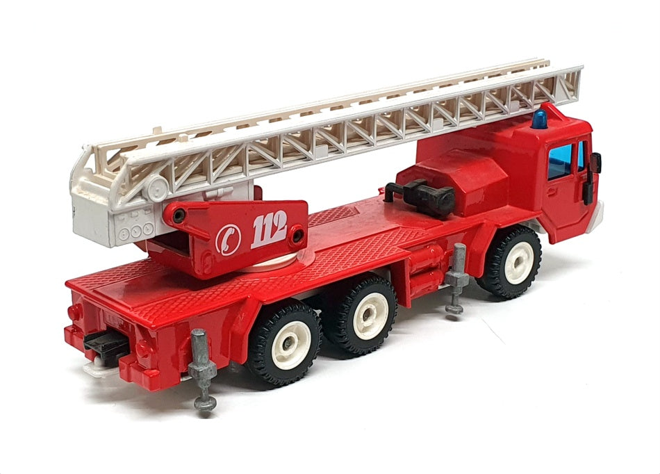 Siku 1/55 Scale Diecast 2924 - Faun Fire Engine - Red/White
