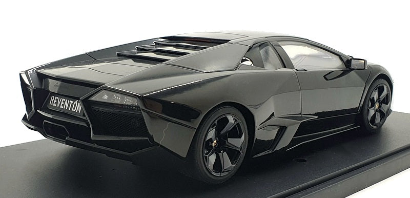 Autoart 1/18 Scale Diecast 74592 - Lamborghini Reventon - Black