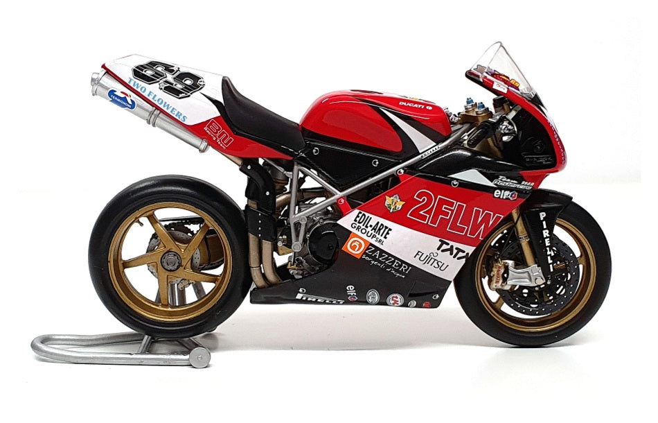 Minichamps 1/12 Scale 122 040269 - Ducati 998RS WSB 2004 - G. Nannelli