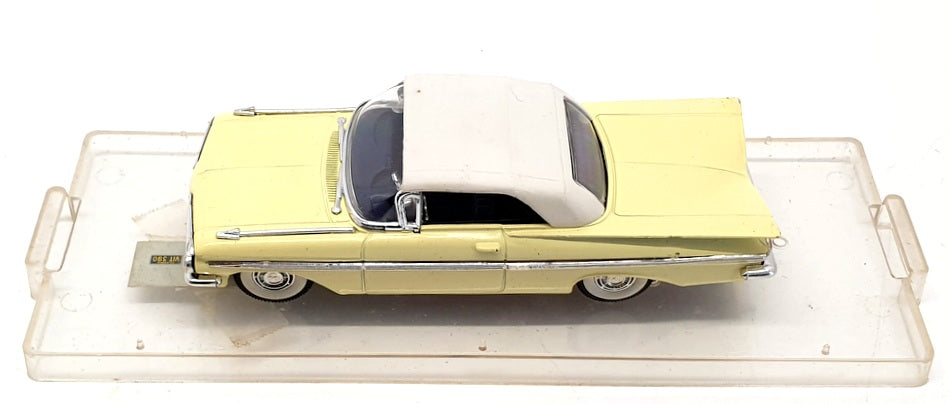 Vitesse 1/43 Scale 391 - 1960 Chevrolet Impala Open Cabrio - Yellow/White