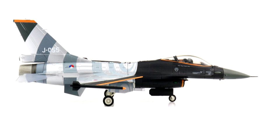 Hobby Master 1/72 Scale HA3893 - F-16AM Fighting Falcon Aircraft