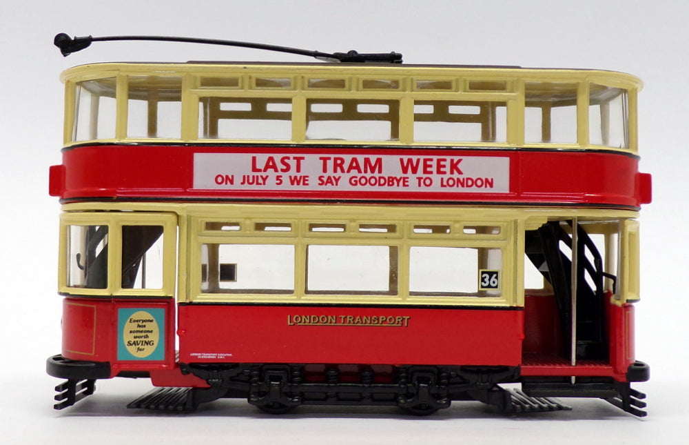 Corgi 1/76 Scale Diecast 36704 - Fully Closed Tram - London Transport