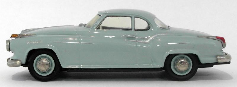 Pathfinder Models 1/43 Scale PFMCC2 - 1959 Borgward Isabella 1 Of 600 Green