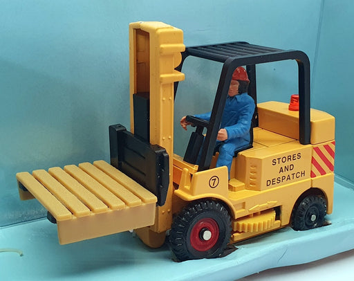 Corgi Appx 10cm Long Diecast 56701 - Forklift Truck - Yellow