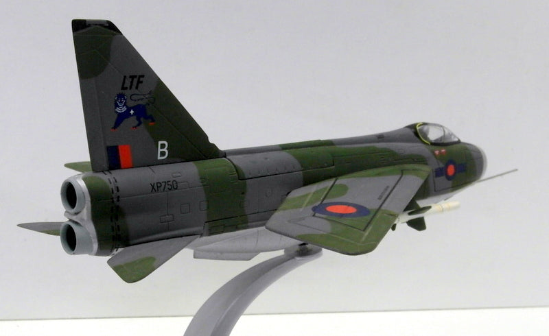 Corgi 1/72 AA32307 BAC Lightning F.3 XP750 RAF Binbrook 1977