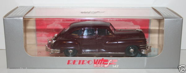 VITESSE 1/43 SCALE - 370 - CHRYSLER WINDSOR SEDAN 1947 - MAROON