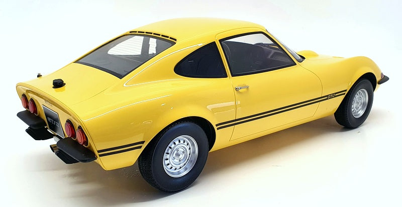 Premium ClassiXXS 1/12 Scale PCL40006 - 1965 Opel GT/J Junior - Yellow