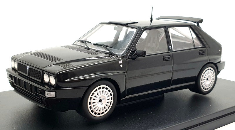 Whitebox 1/24 Scale Diecast WB124087 - Lancia Delta Intergrale 16V - Black