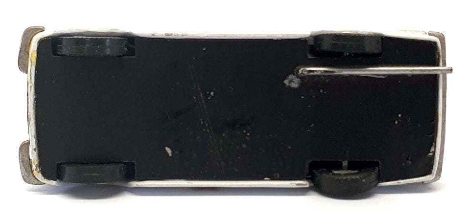 Unknown Brand 1/43 Scale Built Kit U4621W - Ford Lotus Cortina