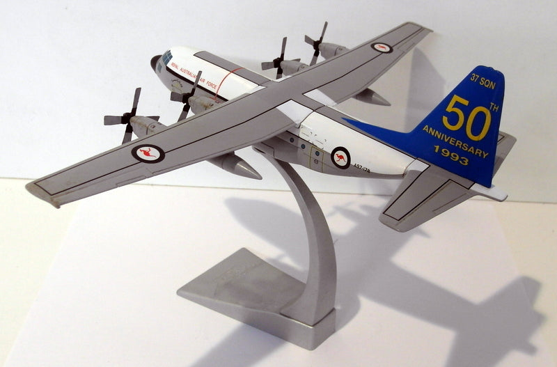 Corgi 1/144 Scale Diecast AA31303 Lockheed C-130E Hercules Royal Australian AF