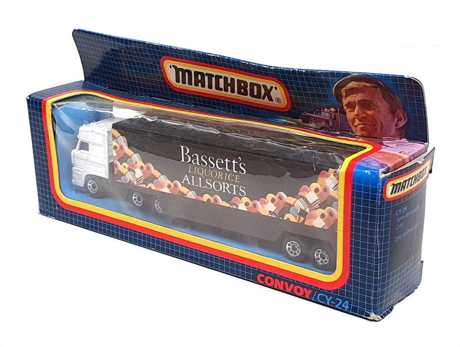 Matchbox Appx 17cm Long Diecast CY-24 - DAF Truck & Trailer - Bassett's