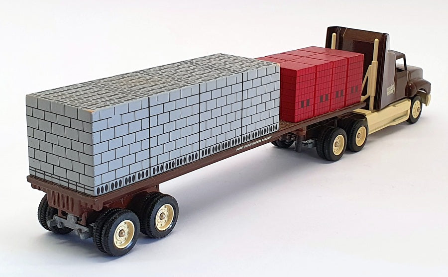 Winross 1/64 Scale WRS04 - Ford Truck & Trailer With Load - Horst Group