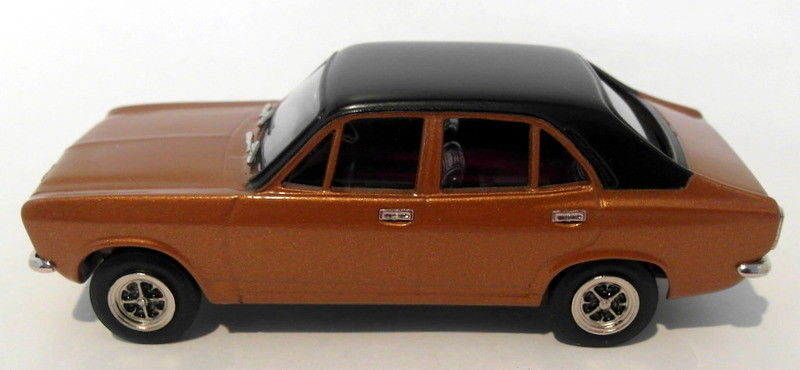 Lansdowne Models 1/43 Scale LDM35X 1971 Hillman Avenger GLS Met Tangerine/Black