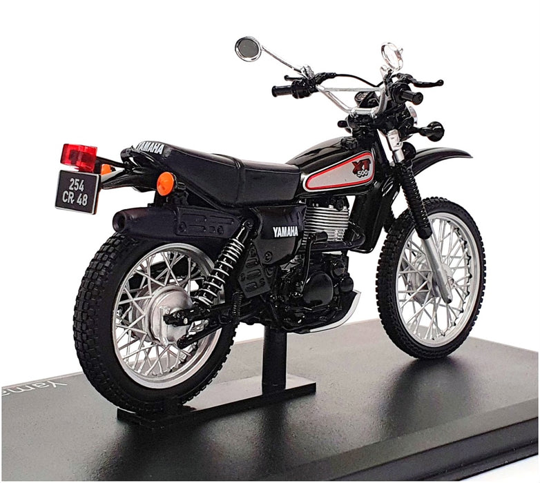 Norev 1/18 Scale 182045 - Yamaha XT500 Motorbike - Black