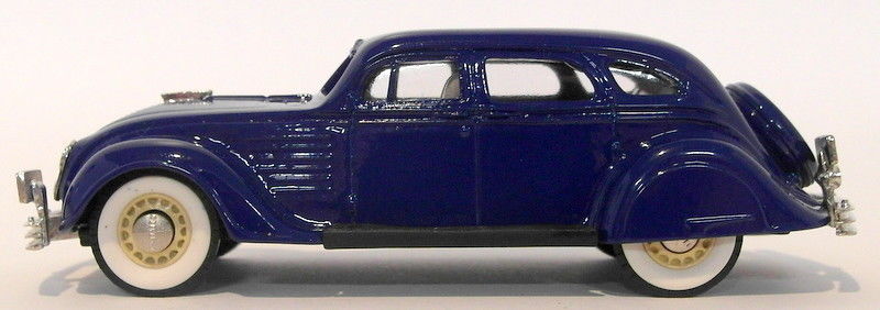 Brooklin 1/43 Scale BRK7 005B - 1934 Chrysler Airflow 4Dr Sedan - Blue