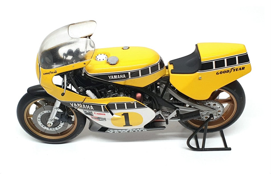 Minichamps 1/12 Scale 122 793001 - Yamaha YZR 500 K. Roberts GP World Champ 1979