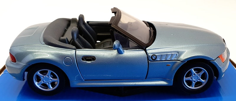 Kid Connection 1/24 Scale Model Car 73200B - BMW Z83 - Met Blue