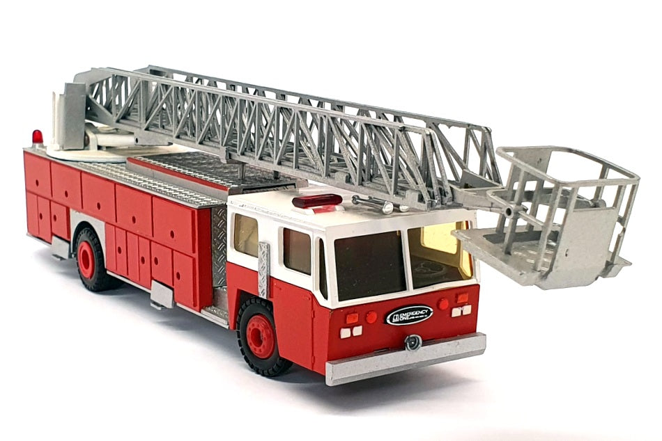 Conrad 1/50 Scale FE253 - E-One Fire Engine Truck Ladder - Red/White