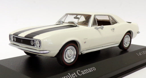 Minichamps 1/43 Scale 400 142720 - 1967 Chevrolet Camaro - White