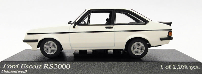Minichamps 1/43 Scale 400 084300 - 1975 Ford Escort RS2000 - White