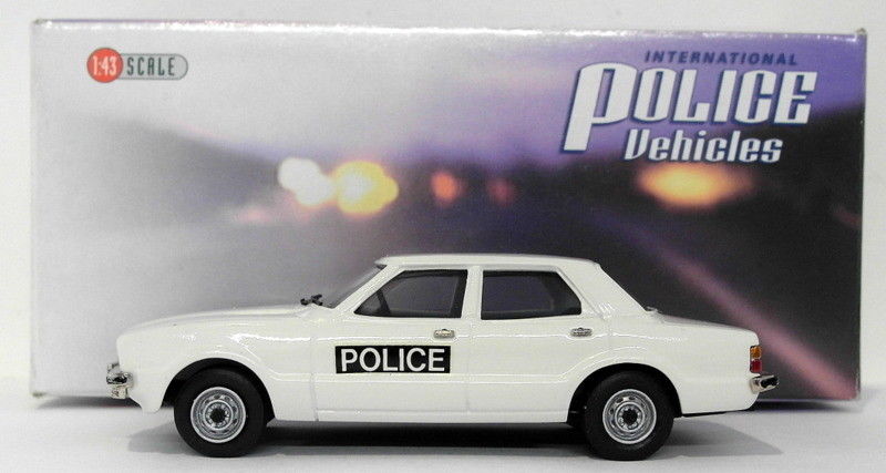 Brooklin Models 1/43 Scale IPV33 - 1976 Ford Cortina MKIV Saloon Essex Police
