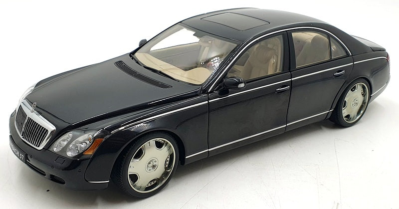 Autoart 1/18 Scale diecast 76154 Maybach 57 SWB 22