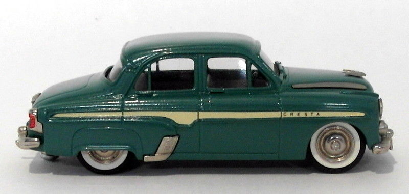 Lansdowne Models 1/43 Scale LDM2 - 1957 Vauxhall Cresta E Series - Green