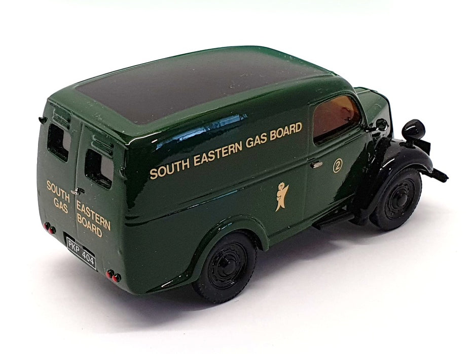 Model Road Replicas 1/43 Scale No.3 - Ford E83W Van SE Gas Board - Green