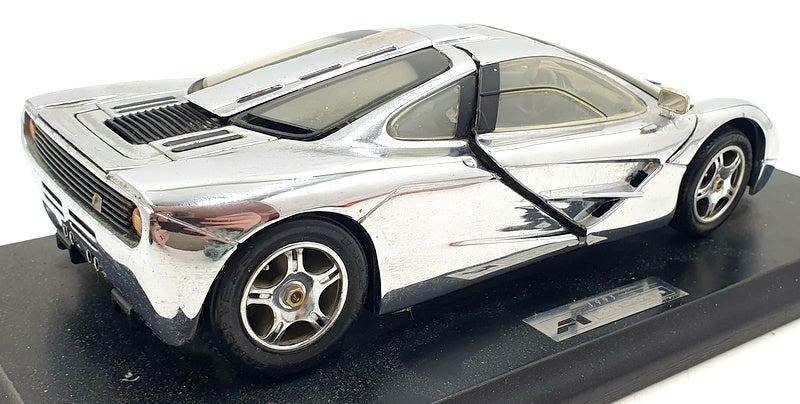 Maisto 1/18 Scale Diecast CHMC2 - Chrome Plated McLaren F1 1993 + Plinth