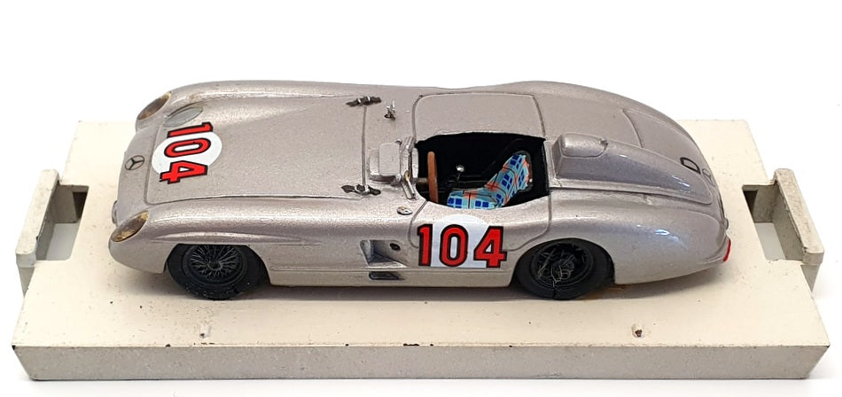 Brumm 1/43 Scale BR104 - Mercedes Benz 300 SLR - #104 Silver