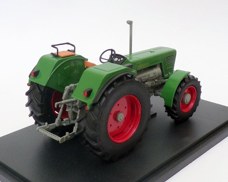 Hachette 1/43 Scale Model Tractor HT052 - 1972 Deutz D 130 06 - Green