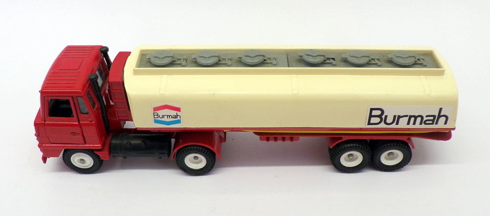 Dinky Toys Appx 25cm Long Diecast 950 - Foden Fuel Tanker - Red/White