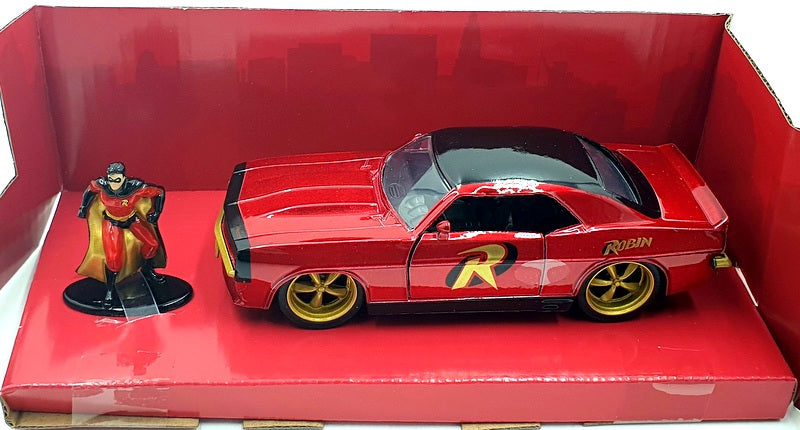 Jada 1/32 Scale 81354 - Robin Figure And 1969 Chevrolet Camaro