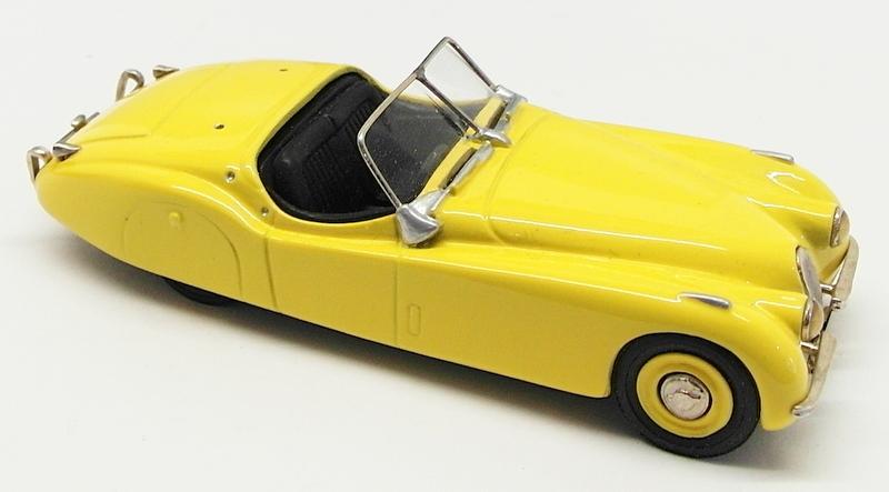 Gems & Cobwebs 1/43 Scale Model Car GC30YO - Jaguar XK120 - Yellow