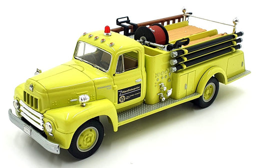 First Gear 1/34 Scale 18-1741 1957 International R190 Fire Truck Star Enterprise