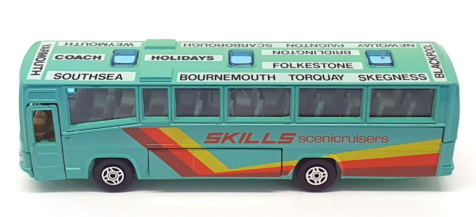 Corgi 17cm Long Diecast 52234 - Plaxton Paramount Coach - Skills