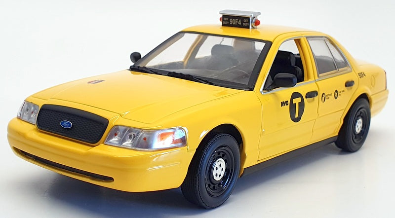 Greenlight 1/24 Scale 84113 - 2008 Ford Crown Victoria Taxi John Wick