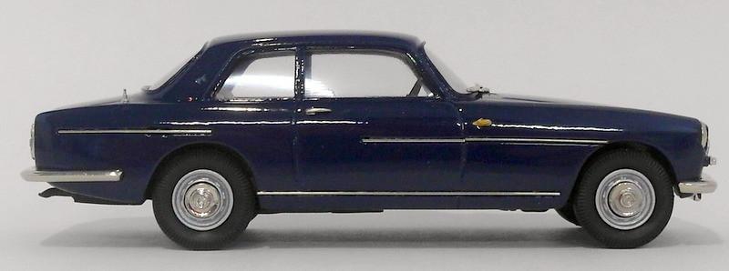 Lansdowne Models 1/43 Scale LDM80 - 1972 Bristol 411 Series II - Dark Blue