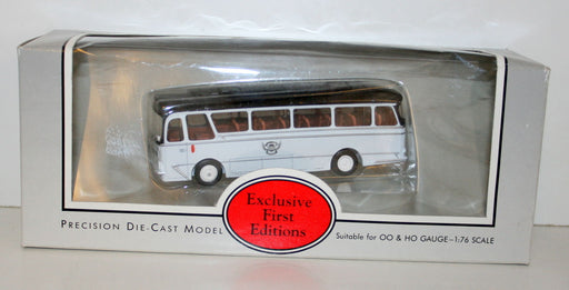 EFE 1/76 12201 Black & White Harrington Grenadier Oxford