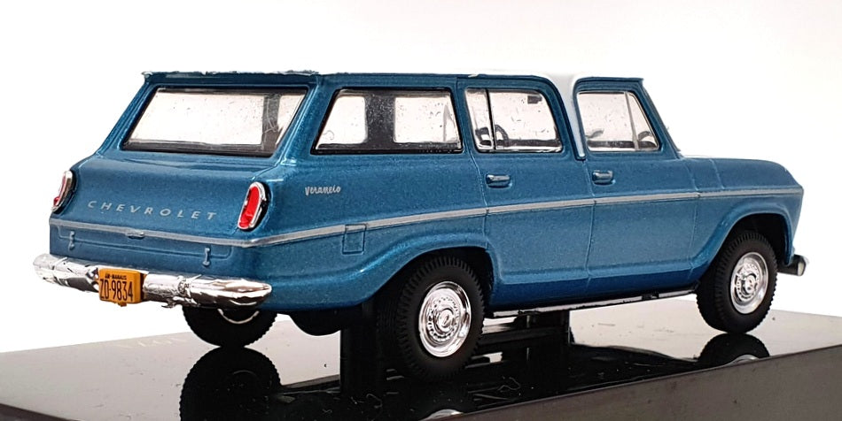 Altaya 1/43 Scale 221121R - 1971 Chevrolet Veraneio S Luxe - Met Blue/White