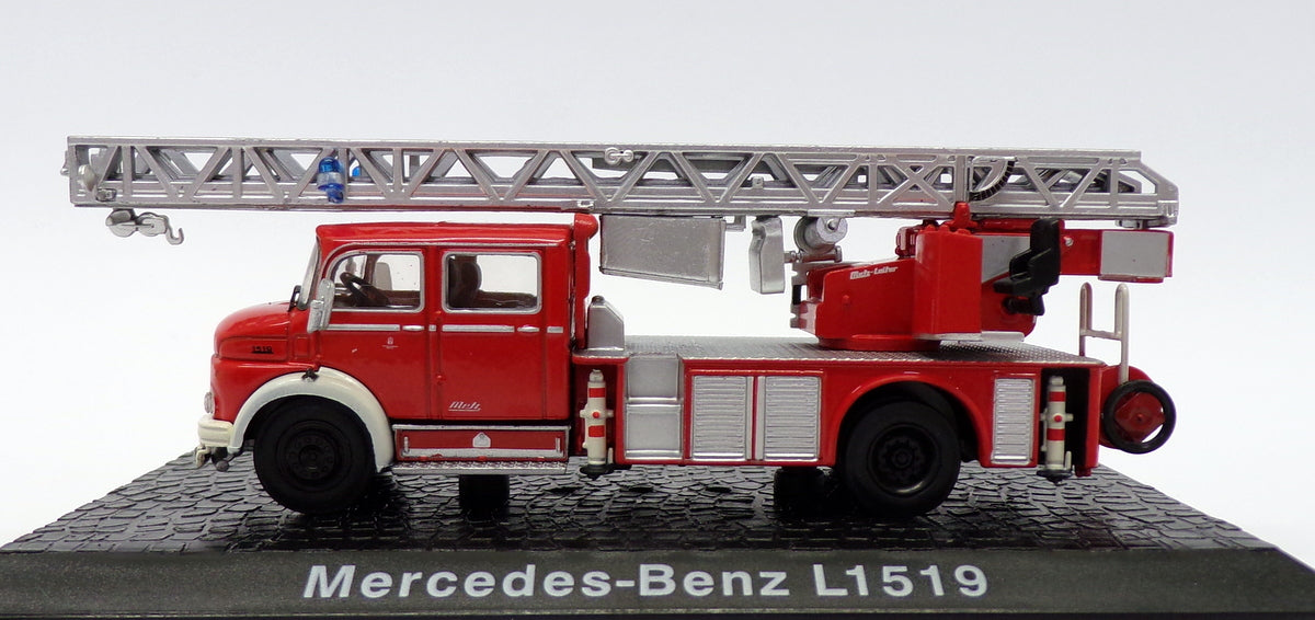 Atlas Editions 1/76 Scale 4144 109 - Mercedes Benz L1519 - Fire Engine