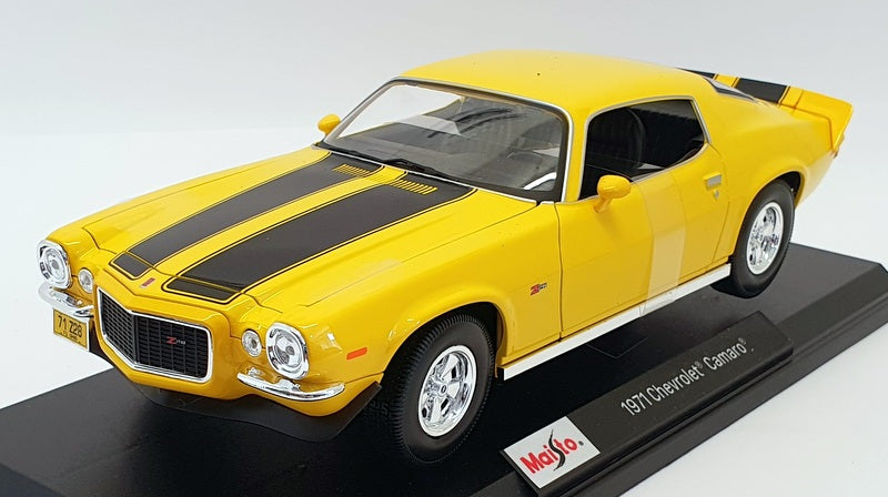Maisto 1/18 Scale 46629 - 1971 Chevrolet Camaro - Yellow