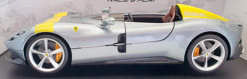 Burago 1/18 Scale Model Car #18 16013 - Ferrari Monza SP1 - Silver