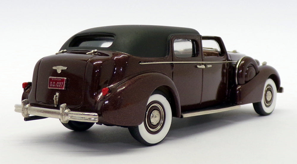 Brooklin Models 1/43 Scale BC027 - 1938 Buick Ltd Town Car Black / Muscovado