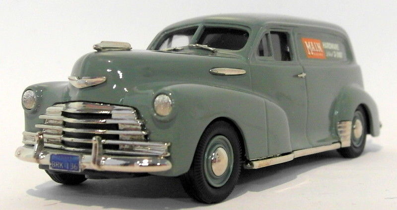 Brooklin 1/43 Scale BRK136  - 1947 Chevrolet Stylemaster Delivery Channel Green