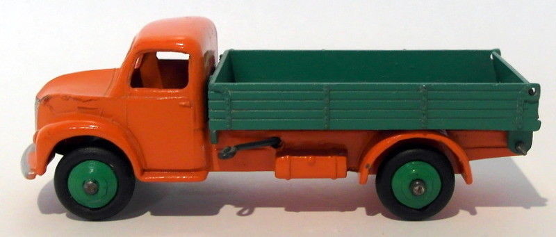 Vintage Dinky 414 - Rear Tipping Wagon - Orange Green