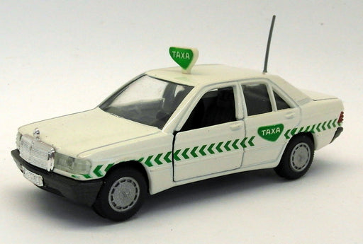 Gama 1/43 Scale Diecast - 1113 Mercedes 190 E Taxa