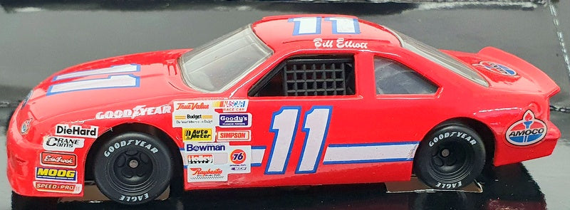 Racing Champions 1/43 Scale 07050 - 1993 Ford #11 Nascar